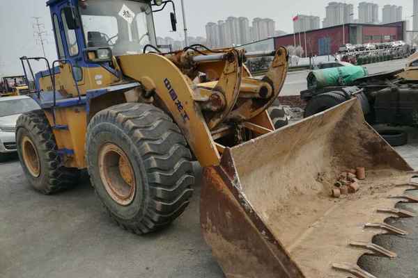 陕西出售转让二手6000小时2006年龙工ZL50D装载机
