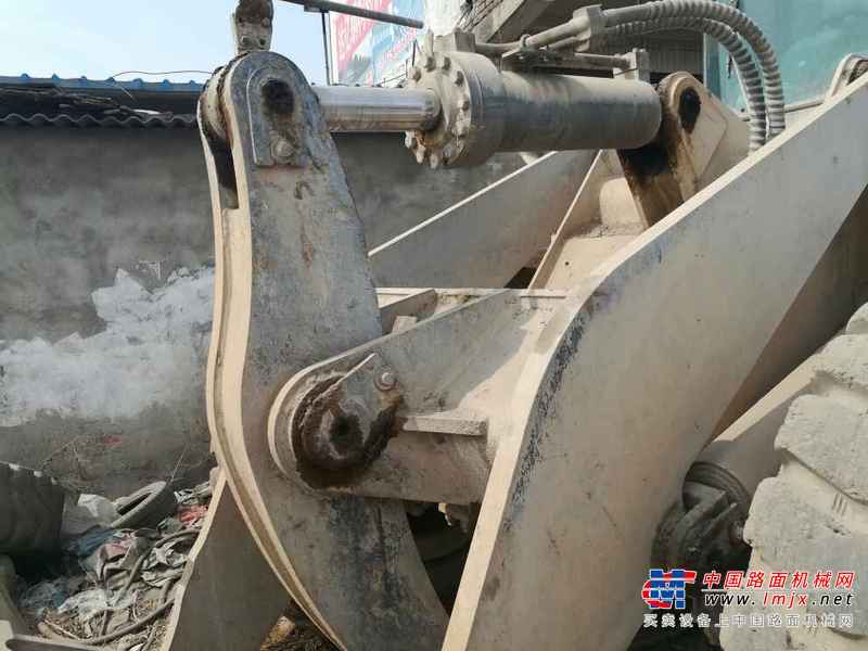 陕西出售转让二手4000小时2010年徐工LW541F装载机