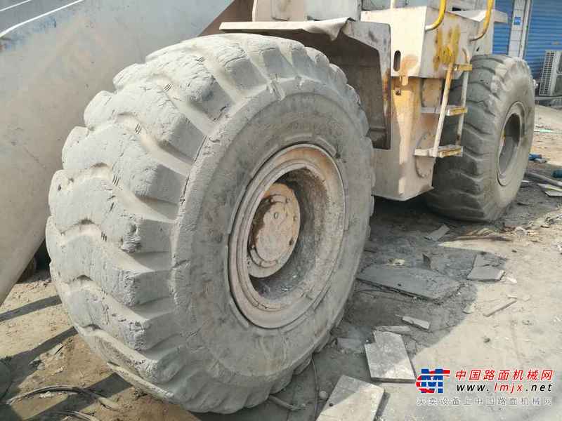 陕西出售转让二手4000小时2010年徐工LW541F装载机