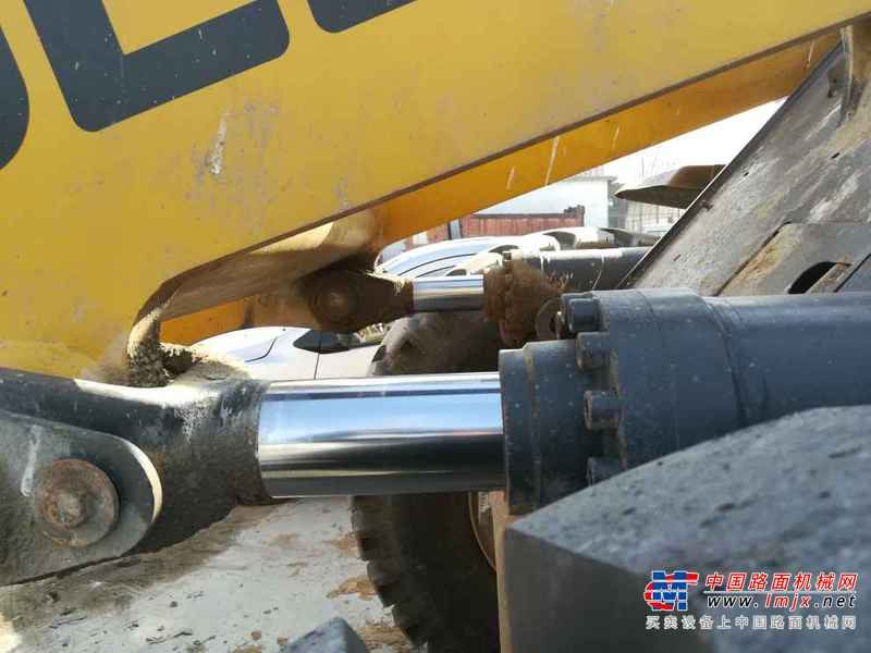 山东出售转让二手3000小时2013年临工LG953装载机