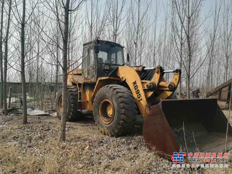 山东出售转让二手10000小时2005年厦工XG951装载机