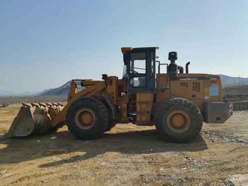 山东出售转让二手3200小时2013年龙工LG855D装载机
