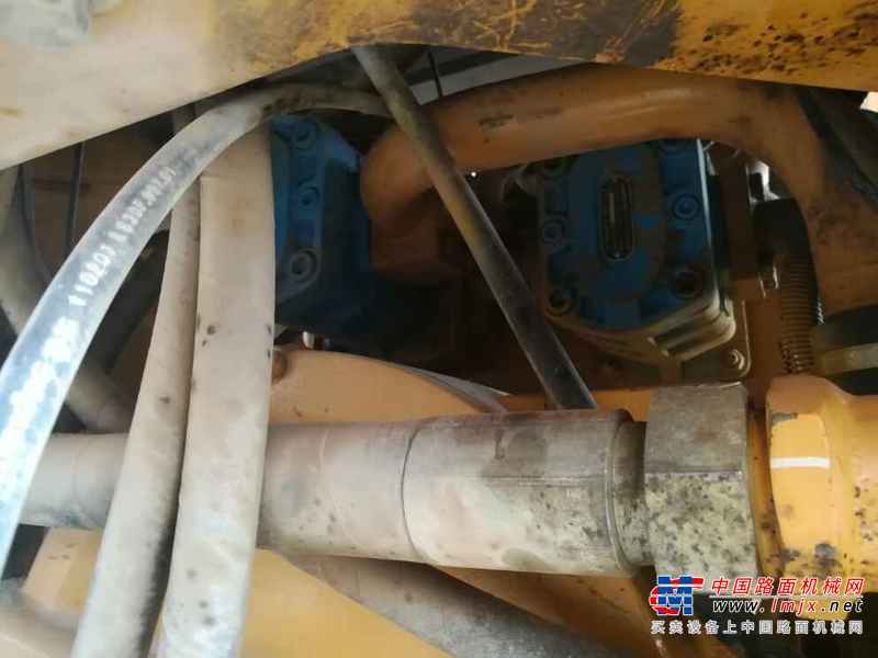 陕西出售转让二手2000小时2014年龙工ZL50C装载机