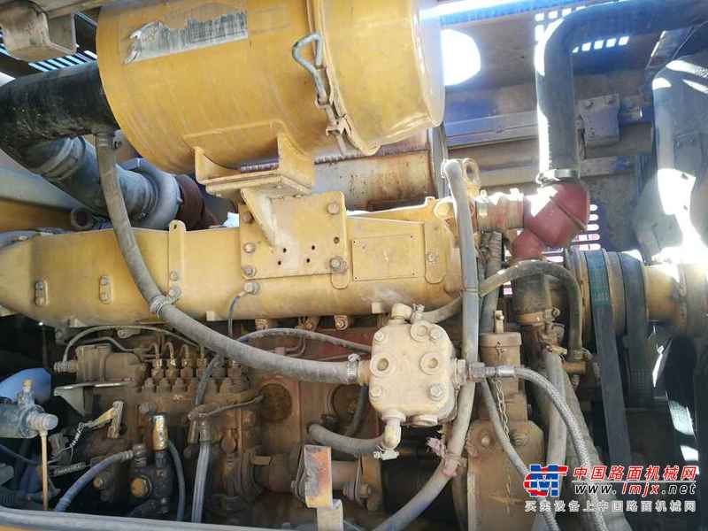 内蒙古出售转让二手6000小时2008年龙工LG853装载机