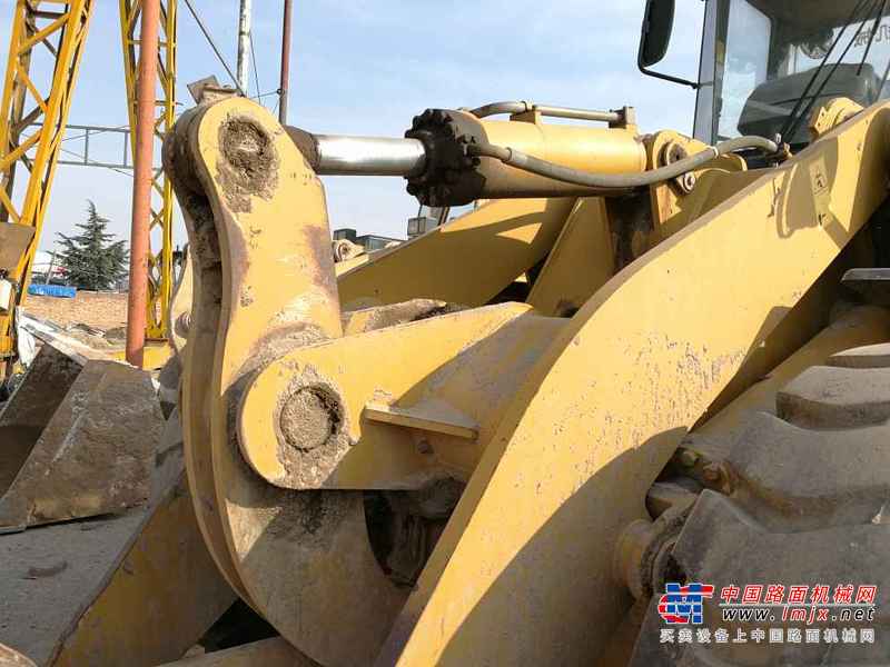 陕西出售转让二手4000小时2010年山工SEM650B装载机
