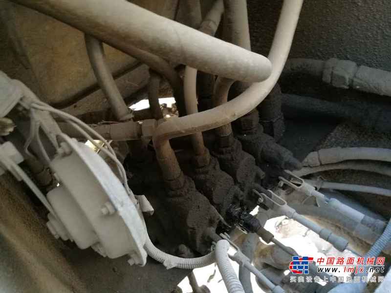 吉林出售转让二手5000小时2011年山工ZL16F装载机