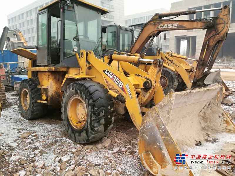 山西出售转让二手4500小时2011年徐工LW188装载机