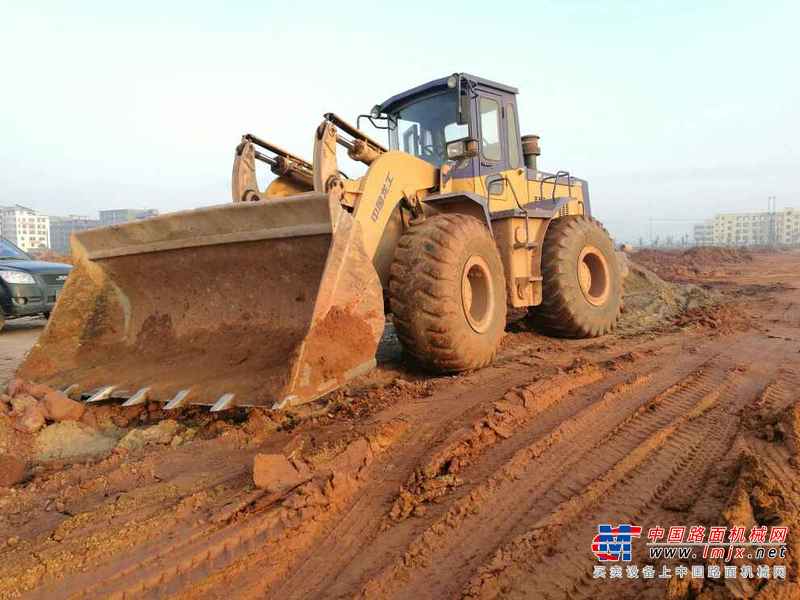 江西出售转让二手5600小时2009年龙工850装载机