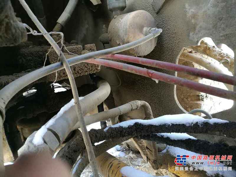 山西出售转让二手3200小时2011年龙工LG855装载机