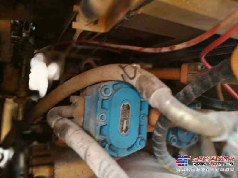 江西出售转让二手5200小时2013年龙工LG850D装载机