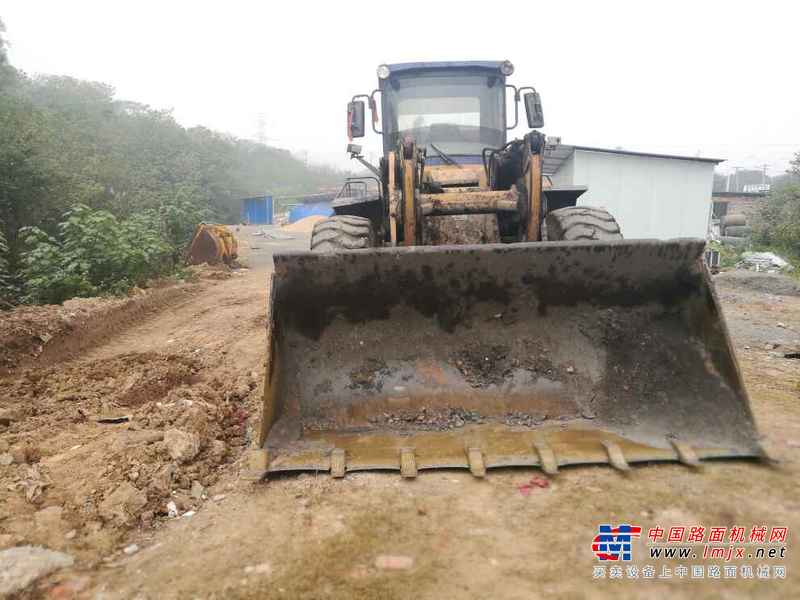 江西出售转让二手6500小时2011年龙工850装载机