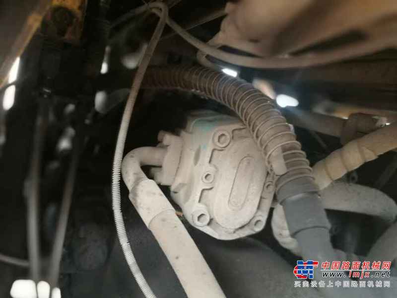 江西出售转让二手6500小时2011年龙工850装载机