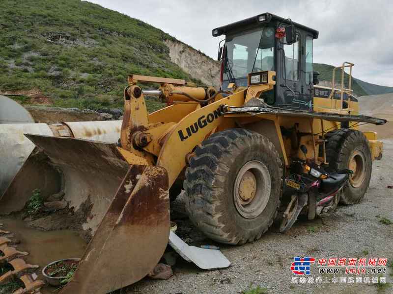 云南出售转让二手7800小时2010年柳工CLG856装载机