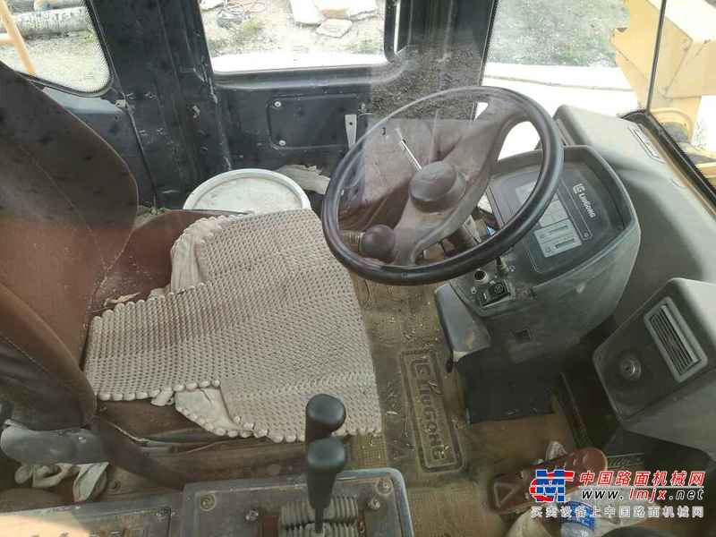 云南出售转让二手7800小时2010年柳工CLG856装载机