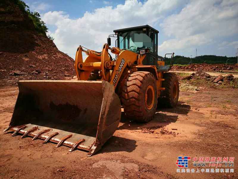 江西出售转让二手4200小时2013年晋工JGM755装载机