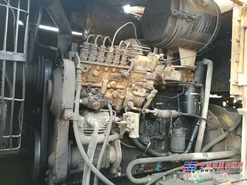 云南出售转让二手18000小时2005年柳工CLG852装载机