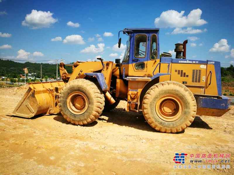 江西出售转让二手5000小时2011年龙工LG850装载机