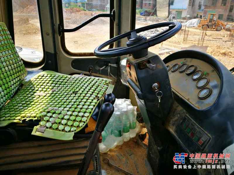 江西出售转让二手5000小时2011年龙工LG850装载机