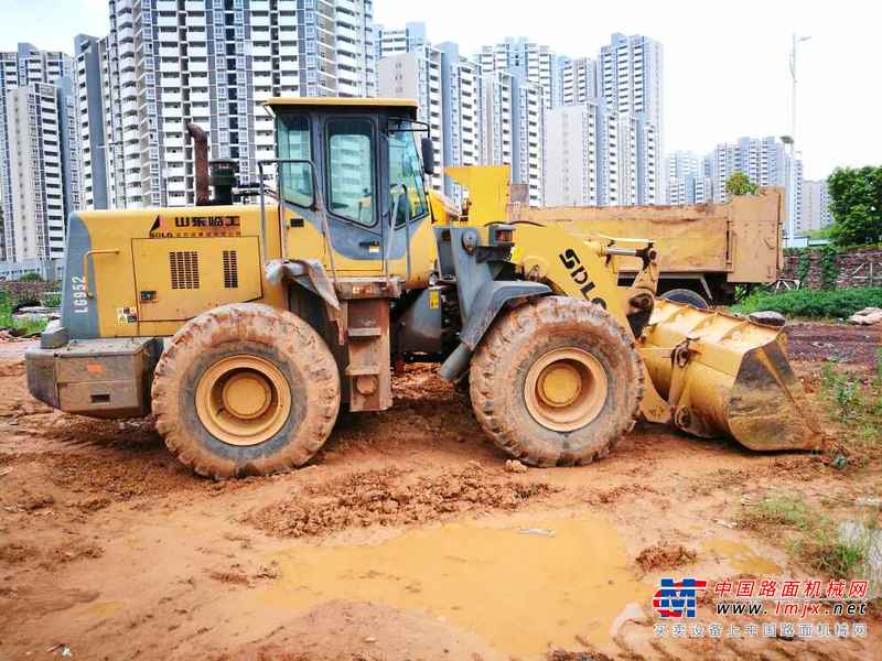 江西出售转让二手6000小时2010年临工LG952装载机