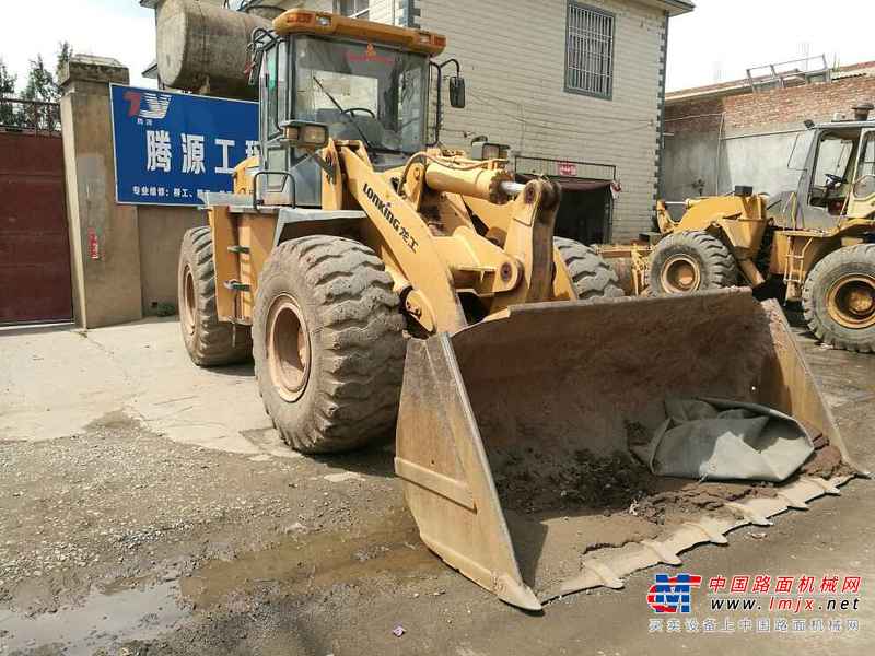 云南出售转让二手7645小时2010年龙工LG853装载机