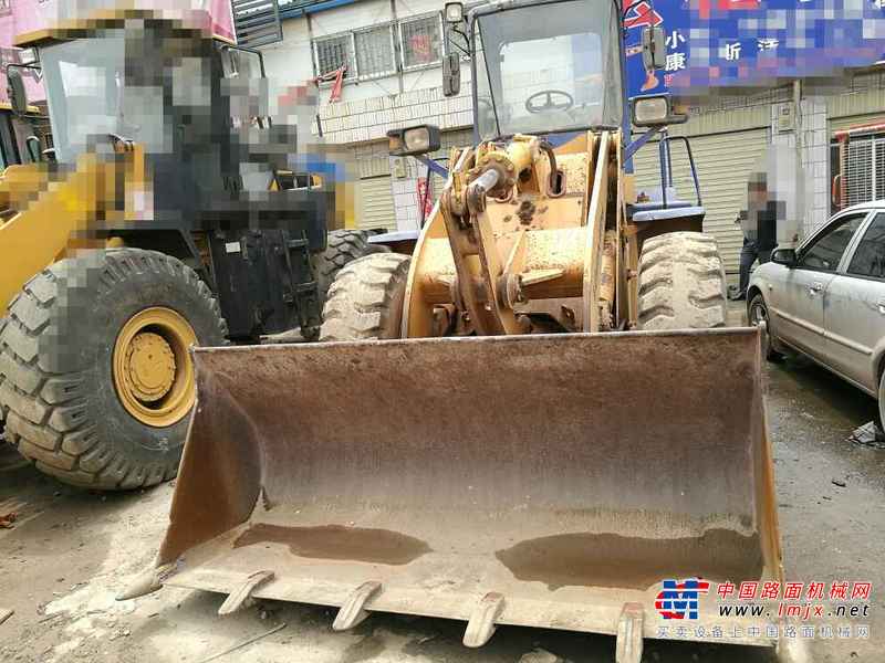 云南出售转让二手10000小时2010年龙工LG833装载机