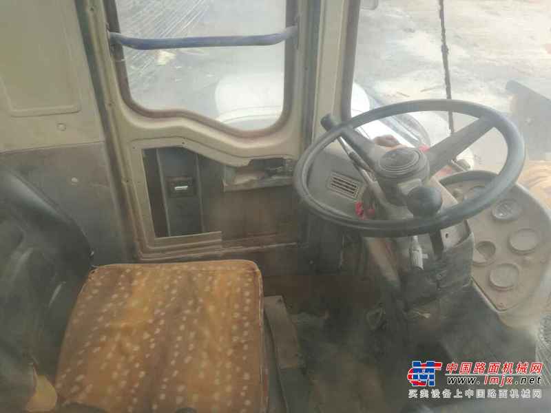 云南出售转让二手10000小时2010年龙工LG833装载机