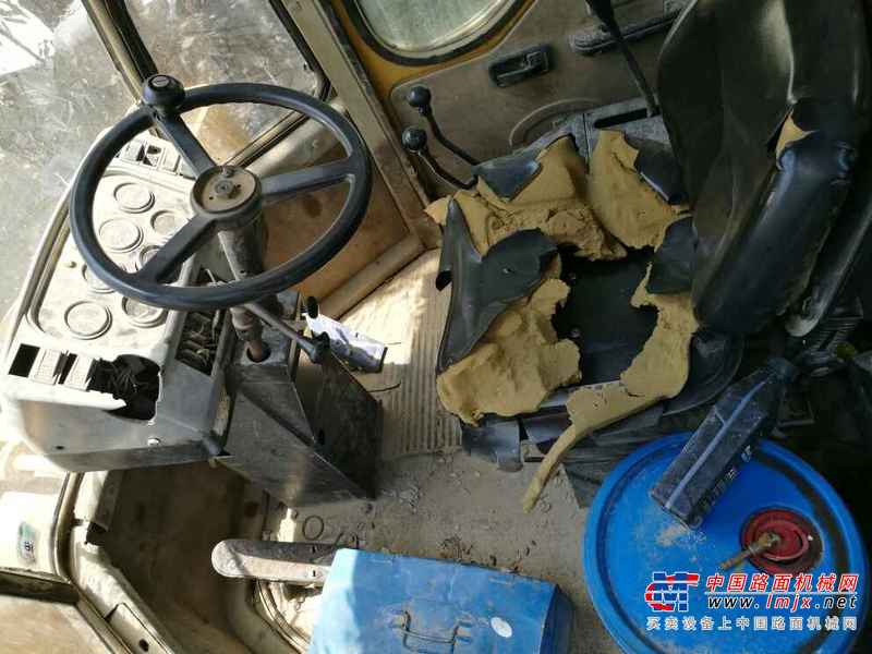 云南出售转让二手12000小时2008年山工ZL50F装载机