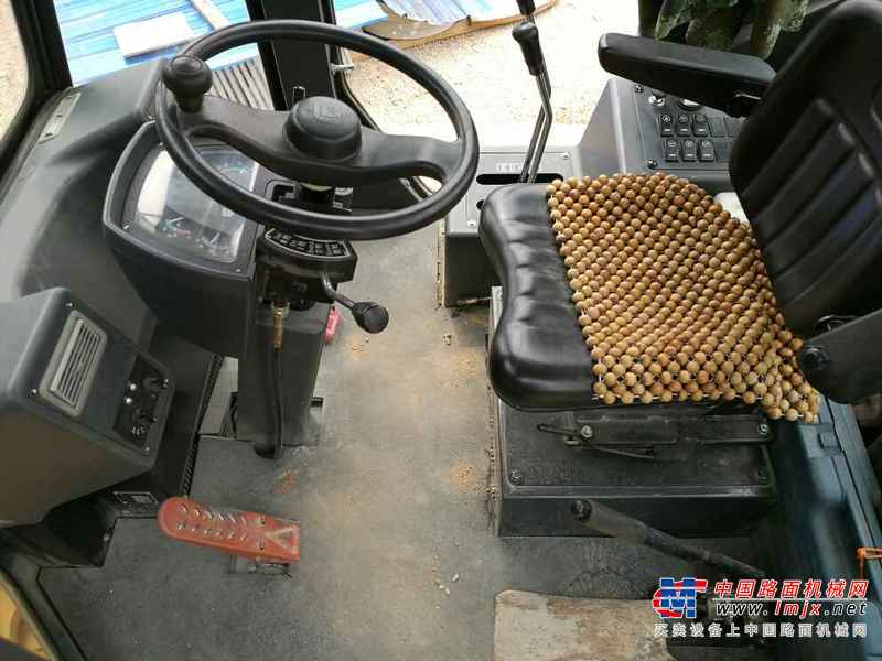云南出售转让二手1270小时2013年柳工CLG855装载机