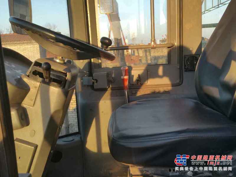 山西出售转让二手400小时2013年临工LG953装载机