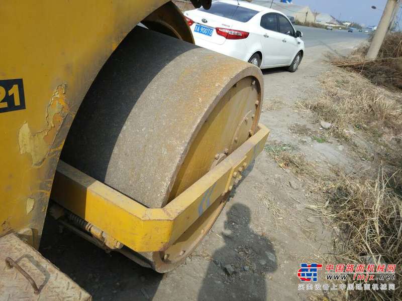吉林出售转让二手4582小时2005年徐工3Y18三轮压路机