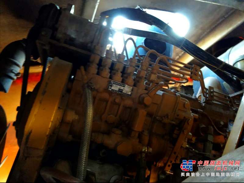 四川出售转让二手2000小时2015年洛建LSS2301单钢轮压路机