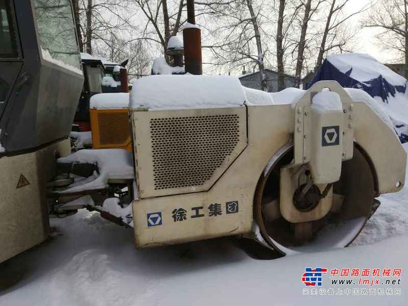 吉林出售转让二手4951小时2009年徐工XD131双钢轮压路机