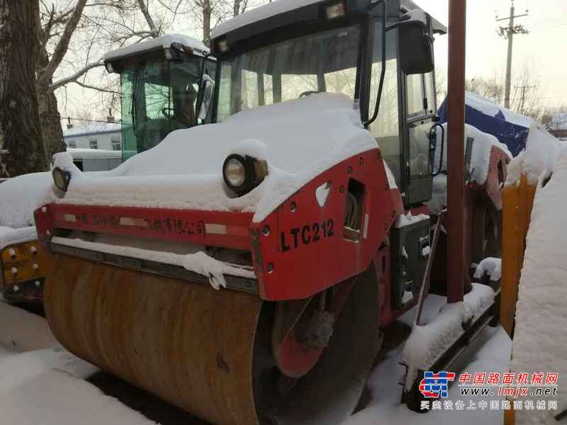 吉林出售转让二手4621小时2010年洛阳路通LTC212双钢轮压路机