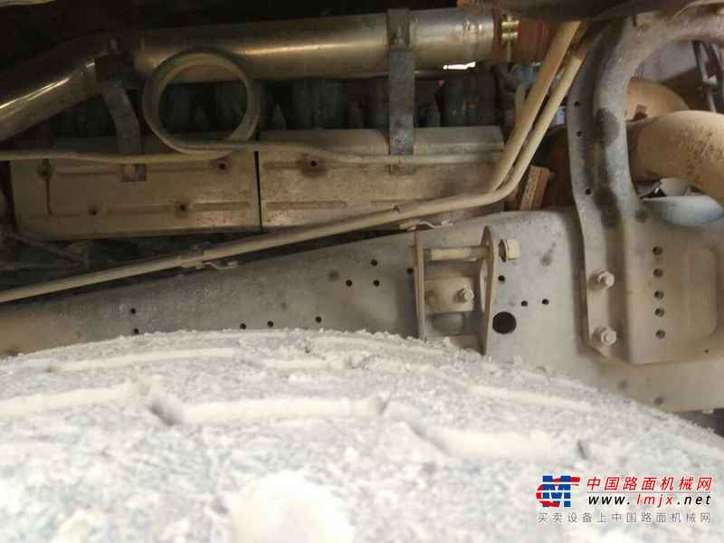 吉林出售转让二手2010年中国重汽豪沃ZZ3257N5247自卸车