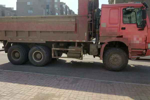 吉林出售转让二手2010年中国重汽豪沃ZZ5437N466741自卸车