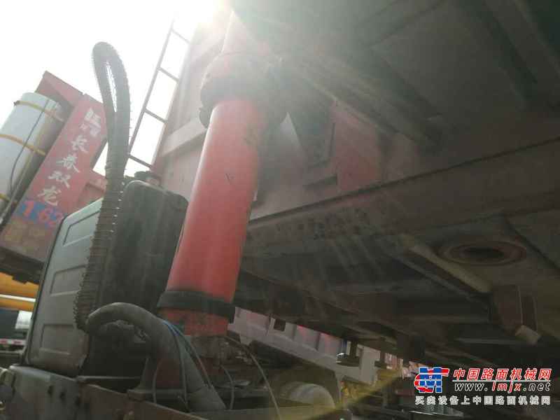 吉林出售转让二手2014年解放奥威J5PCA3252P2K2T1B自卸车