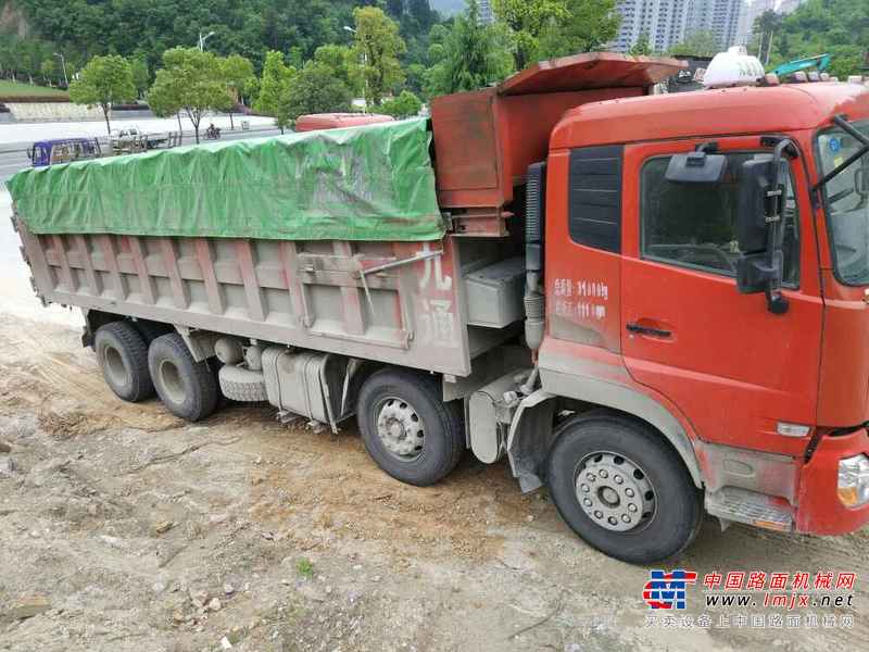 湖北出售转让二手2014年东风EQ3290GFJ自卸车