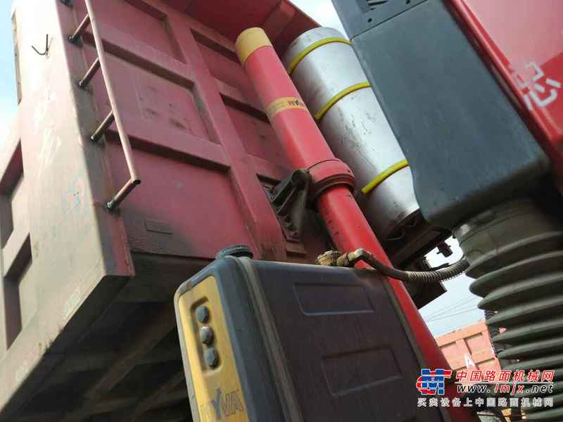 吉林出售转让二手2014年解放奥威J5PCA3252P2K2T1B自卸车