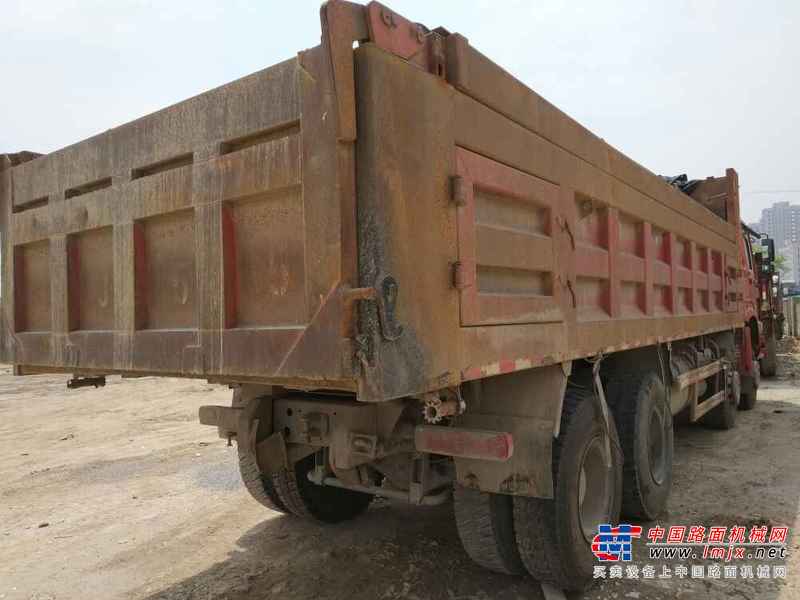 湖北出售转让二手2013年中国重汽ZZ5607UDNB38400自卸车