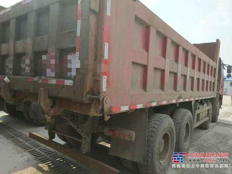 吉林出售转让二手2014年解放奥威J5PCA3252P2K2L1T1E自卸车