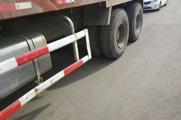 吉林出售转让二手2010年中国重汽豪沃ZZ3257M2941自卸车