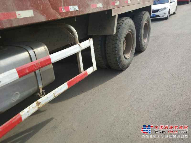 吉林出售转让二手2010年中国重汽豪沃ZZ3257M2941自卸车