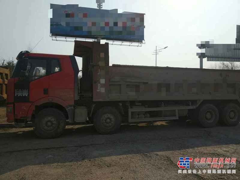吉林出售转让二手2010年中国重汽豪沃ZZ3257N3847D1自卸车