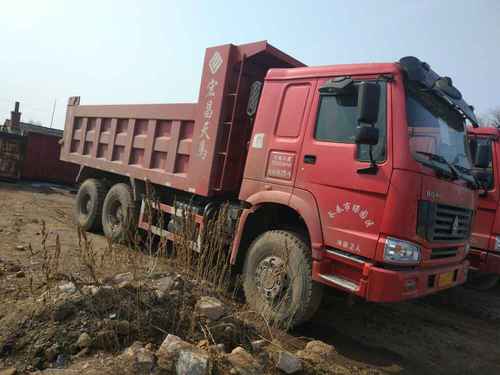 吉林出售转让二手2010年中国重汽豪沃ZZ3257N3847D1N7WA自卸车