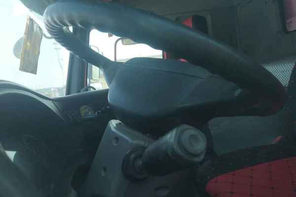 吉林出售转让二手2010年中国重汽豪沃ZZ3257N3847D1N7WA自卸车