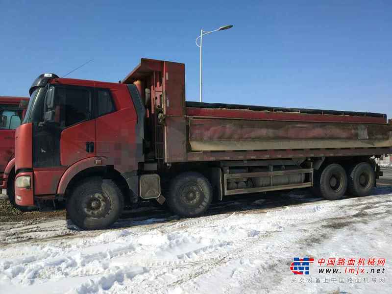 吉林出售转让二手2010年中国重汽豪沃ZZ5437N466741自卸车