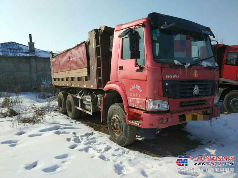 吉林出售转让二手2009年中国重汽豪沃ZZ3257M2941自卸车