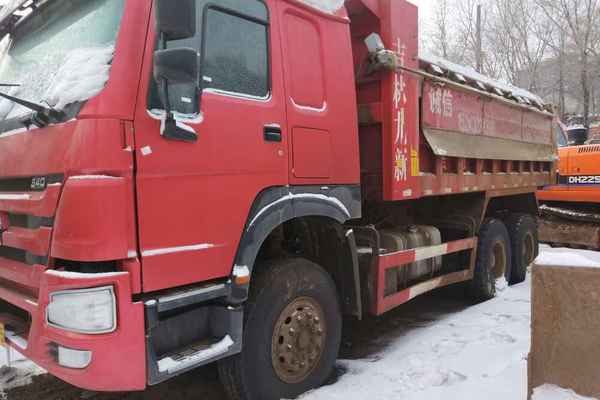 吉林出售转让二手2009年中国重汽豪沃ZZ3257N5247自卸车