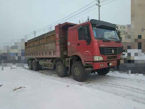 吉林出售转让二手2010年中国重汽豪沃ZZ3257N5247自卸车