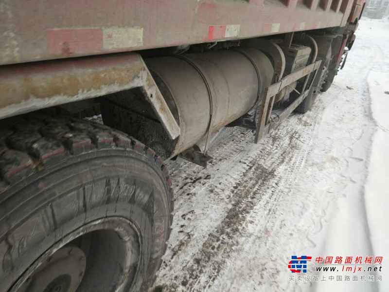 吉林出售转让二手2010年中国重汽豪沃ZZ3257N5247自卸车